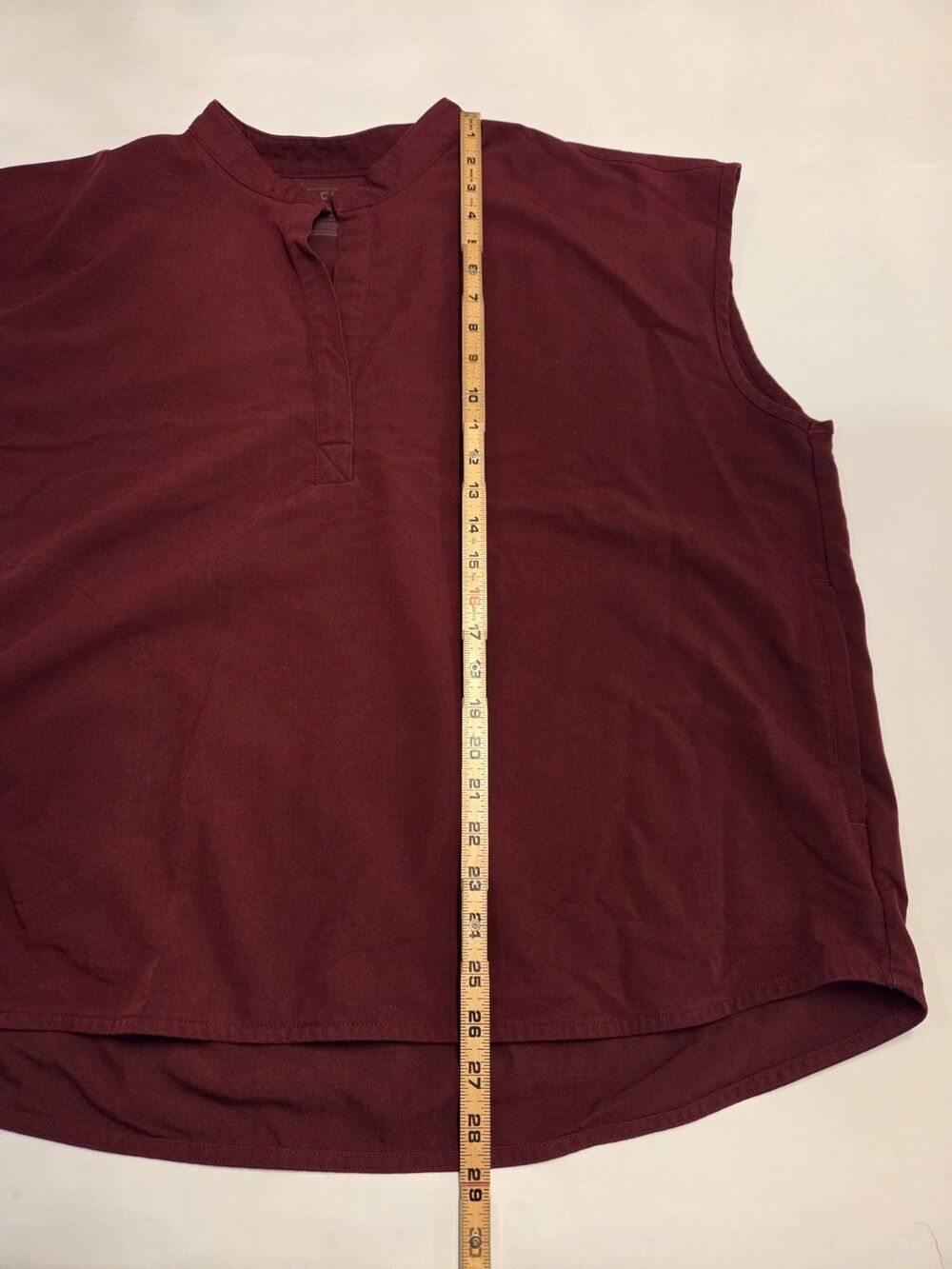 Figs Rafaela Scrub Top Womens XXL Burgundy Sleeveless Medical Uniform Nurse - Picture 7 of 7
